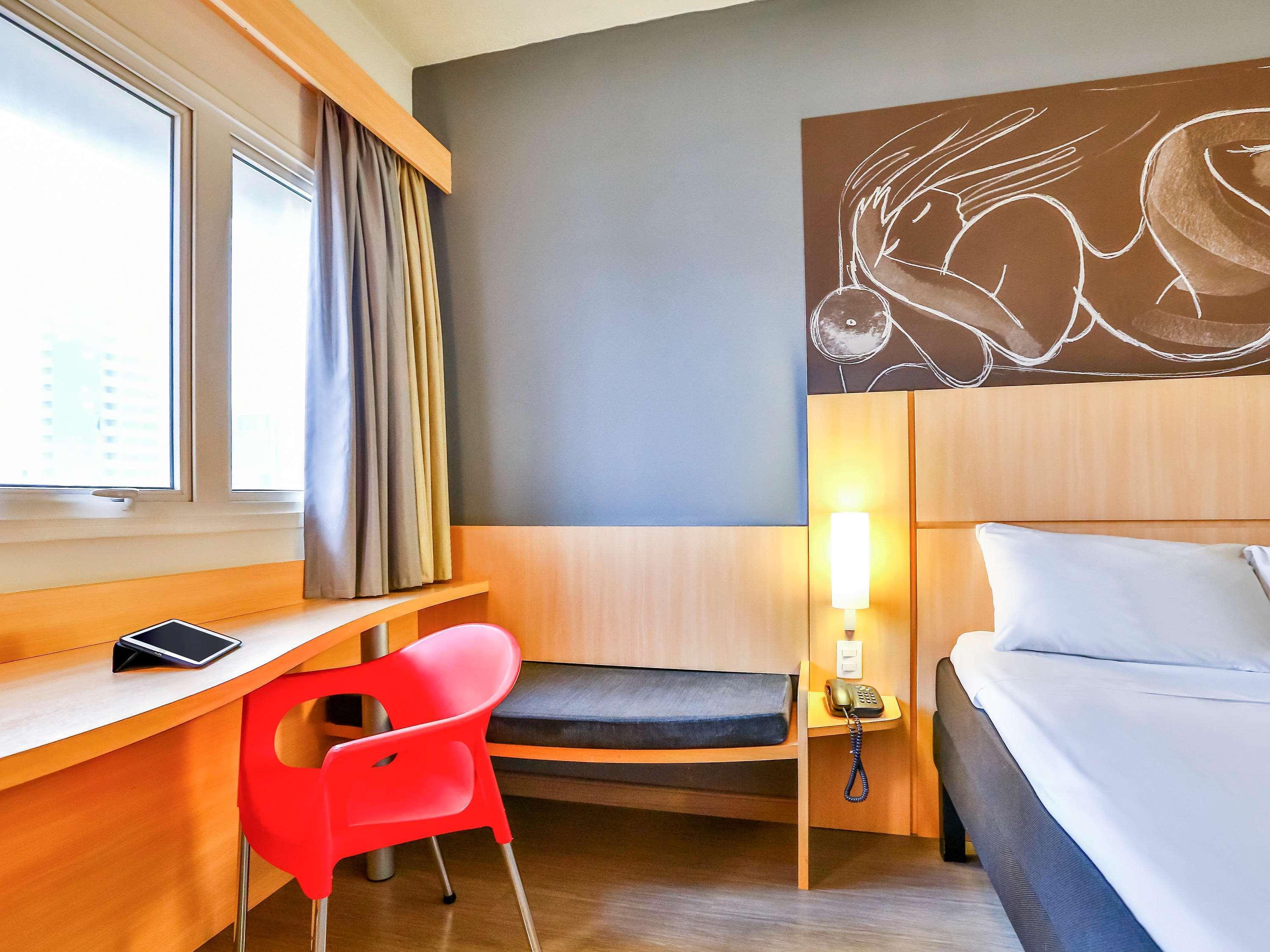 Ibis Goiania Hotel Bagian luar foto